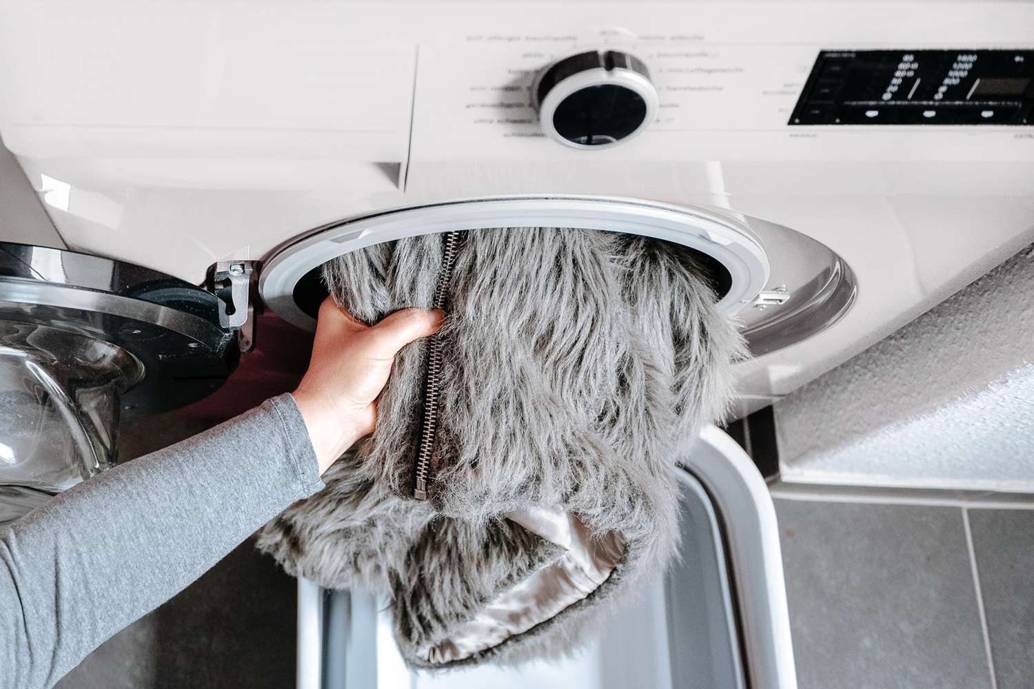 can-you-put-real-fur-in-the-washing-machine-wash-ask