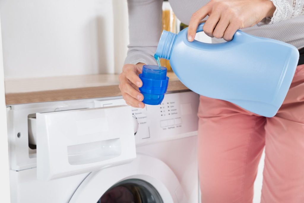 Where to Put Liquid Detergent in Washing Machine