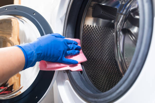 Cleaning the Washing Machine