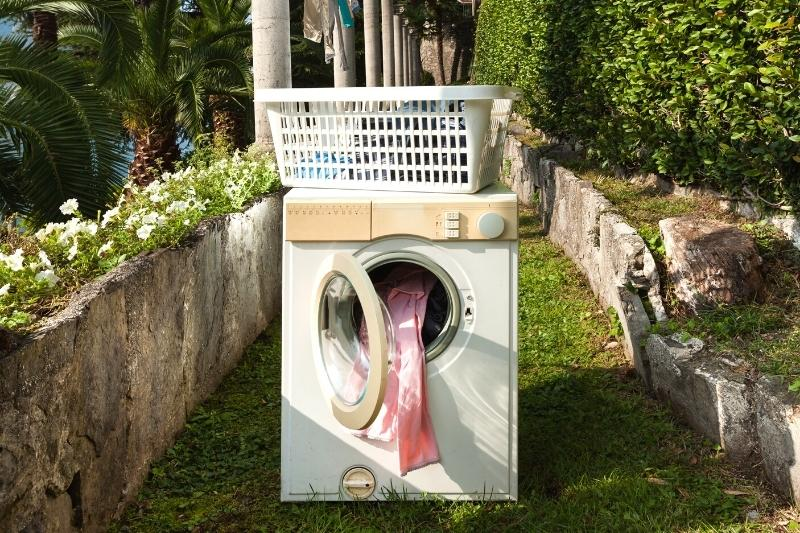 Can a Washing Machine Get Rained On?